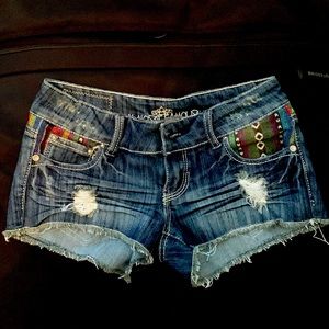 Super cute jean shorts, size 1